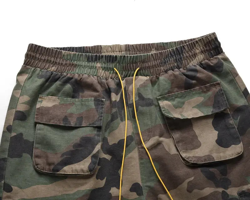 CAMO - CARGO SHORTS